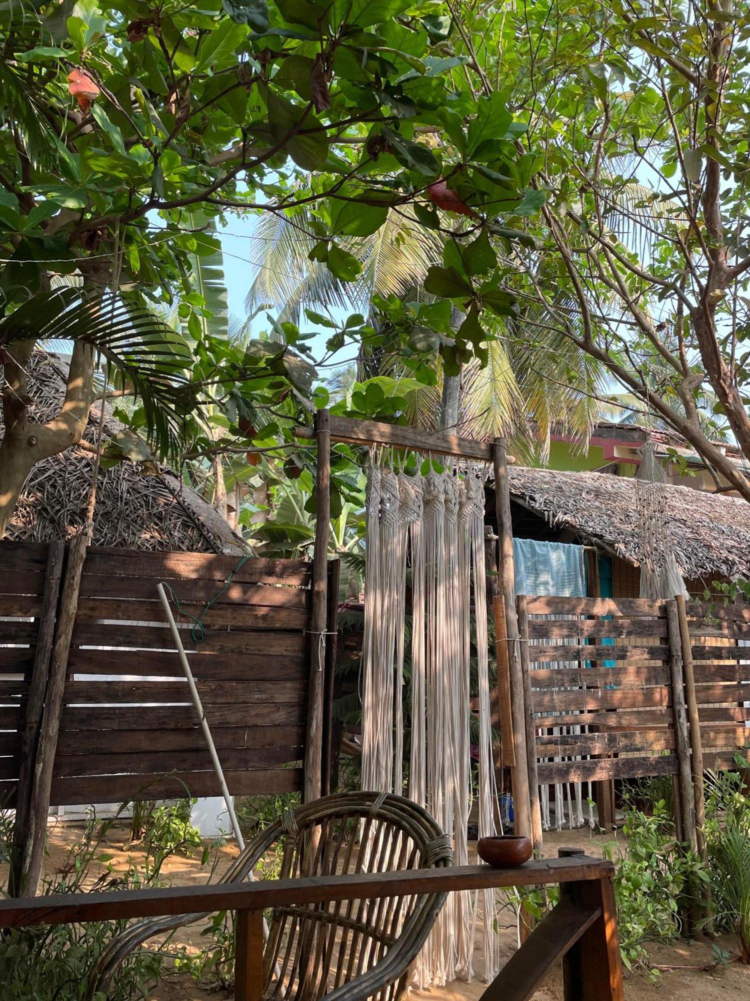 Hotel Ducknchill-Agonda Exterior foto